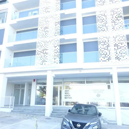 Algarve, Modern T2 Apartment In Lagoa ラゴア