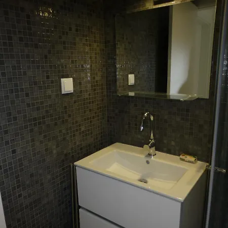 Algarve, Modern T2 Apartment In Lagoa Lagoa (Algarve)